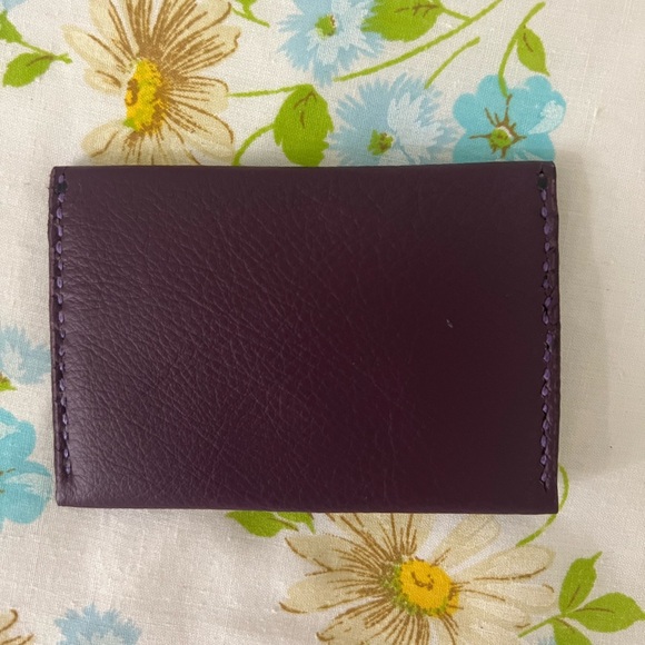 Handmade Genuine Leather Wallet - Picture 4 of 5